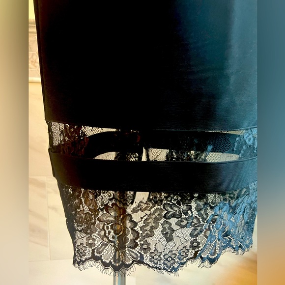 Topshop Lace Hem Stretch Tube Pencil Black Skirt Sz 8 - Picture 2 of 6